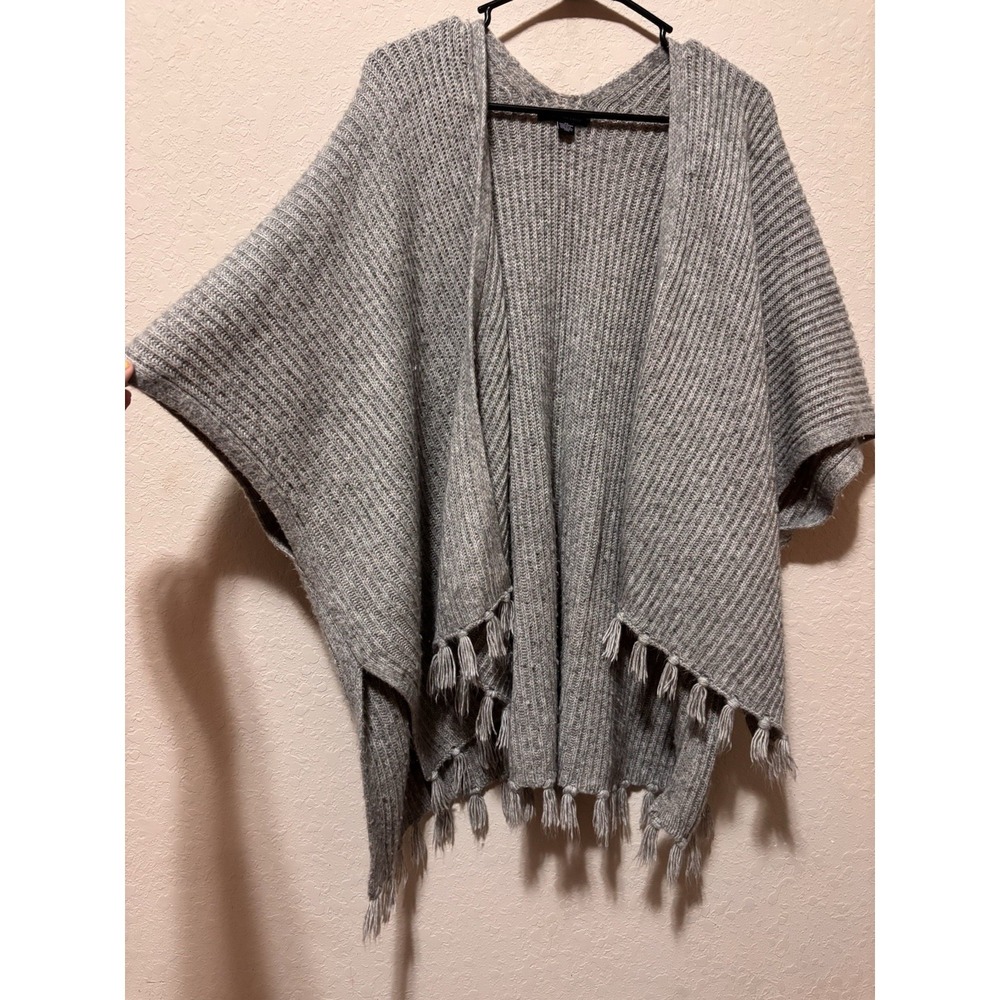 American Eagle Boho Fringe Poncho Gray Knit Tassel Wrap One Size Coastal